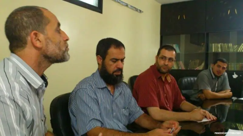 حركة حماس تستقبل وفد مؤسسة شاهد لحقوق الانسان في مخيم نهر البارد