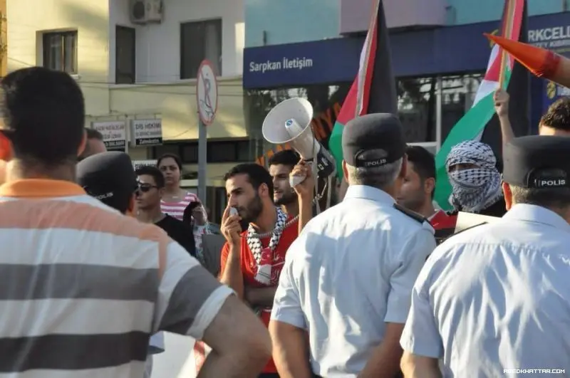 قبرص || مظاهرة حاشدة أمام مقرات الامم المتحدة في مدينة فامغوستا تنديدا بالعدوان الإسرائيلي على غزة