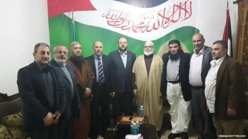حماس تستقبل وفداً من القوى الإسلامية في عين الحلوة