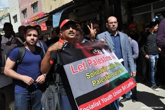 اتحاد الشباب الديمقراطي العالمي تضامن مع الشعب الفلسطيني في مخيم عين الحلوة