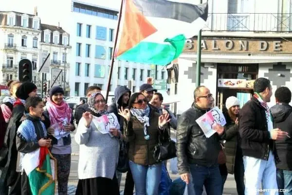 بروكسل || مظاهرة في ذكرى العدوان على غزة تدعو لدعم الانتفاضة والمقاومة
