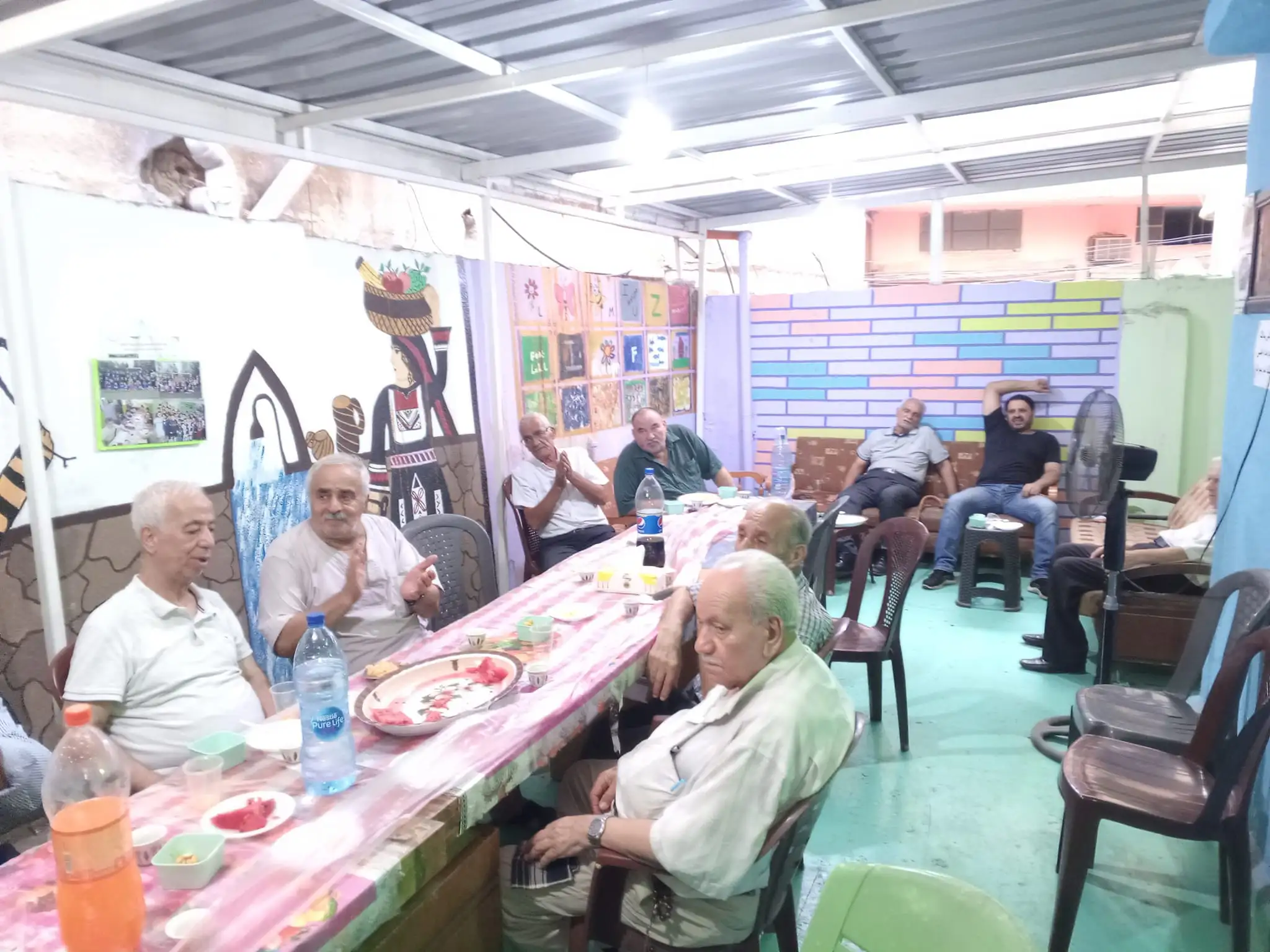 لقاء الاحبة لكبار السن بمركز التيتشر في مخيم البداوي