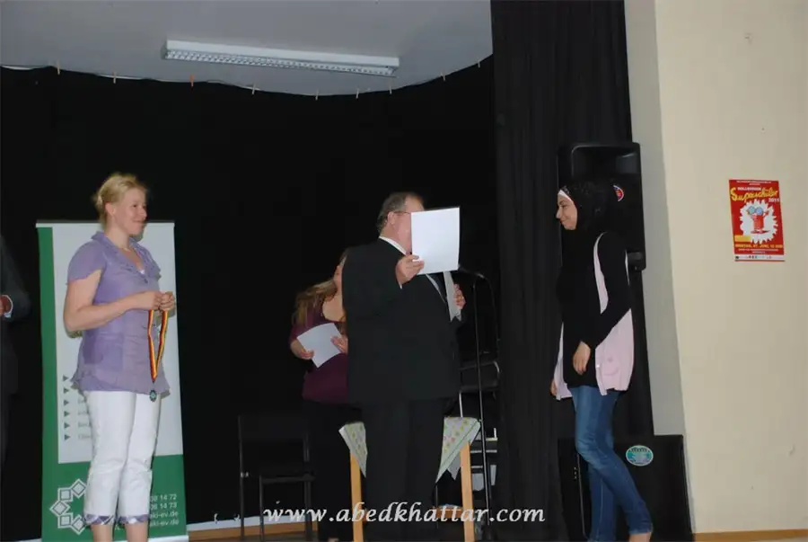 المعهد الثقافي العربي في برلين يكرم الطلبة المتفوقين بالشهادات