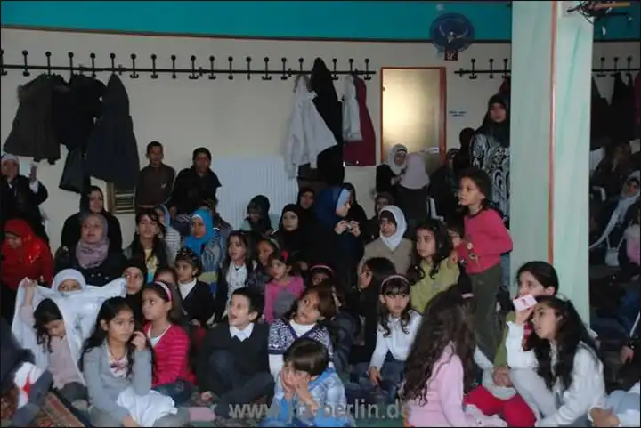 احتفال مدرسة النور النوذجية بمناسبة عيد الاضحى المبارك