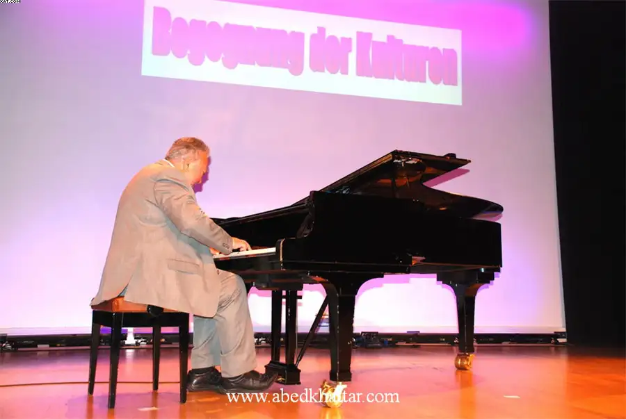 ملتقى الثقافات للرقص الشعبي والموسيقى والاغاني برعاية السيد رائد صالح في برلين