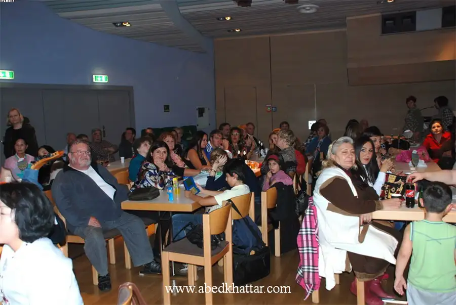 ملتقى الثقافات للرقص الشعبي والموسيقى والاغاني برعاية السيد رائد صالح في برلين
