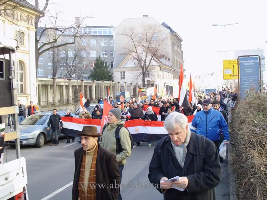 برلين تشهد احتفالا بسقوط حسني مبارك