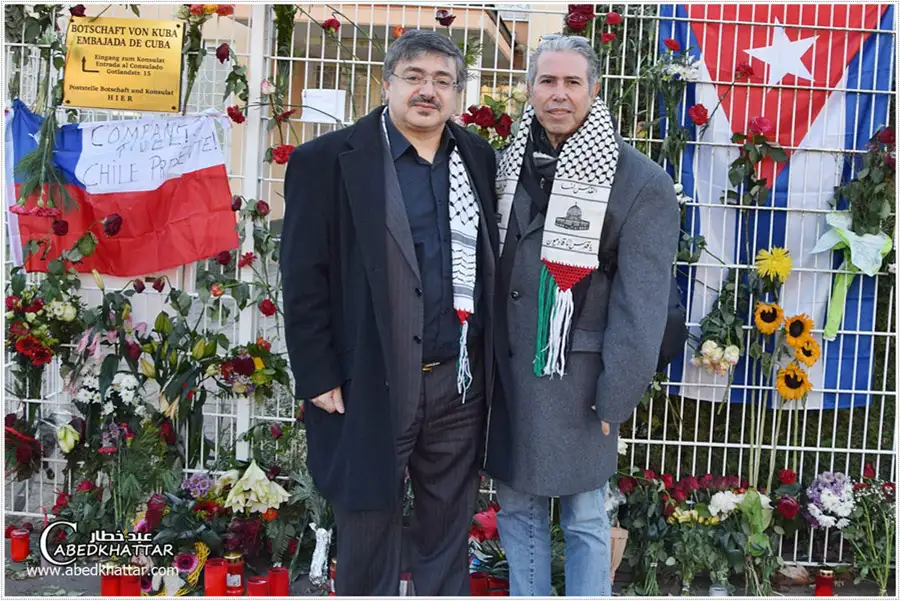 وفد من لجنة العمل الوطني الفلسطيني يعزي برحيل صديق فلسطين فيديل كاسترو في برلين