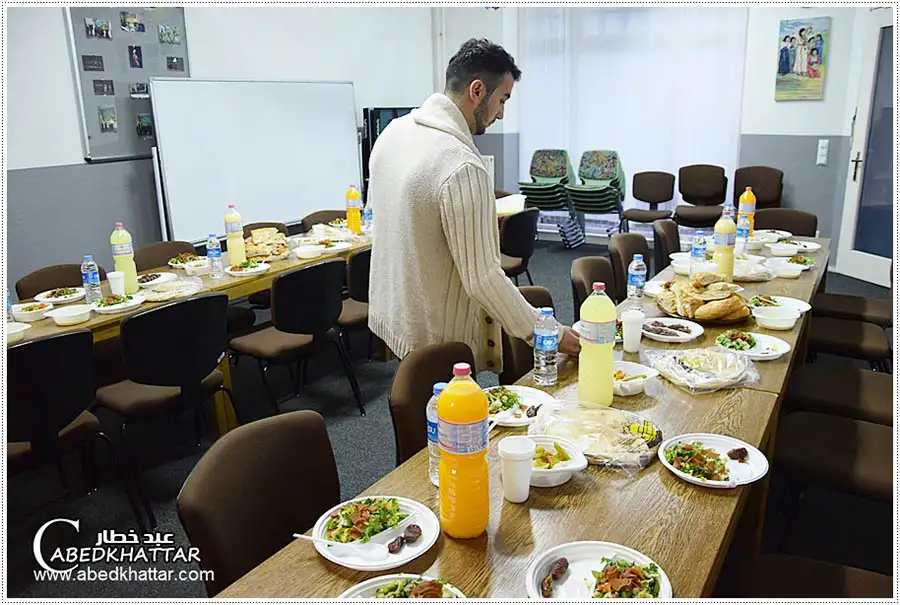 مأدبة إفطار جماعي نظمه أهالي تل الزعتر في برلين