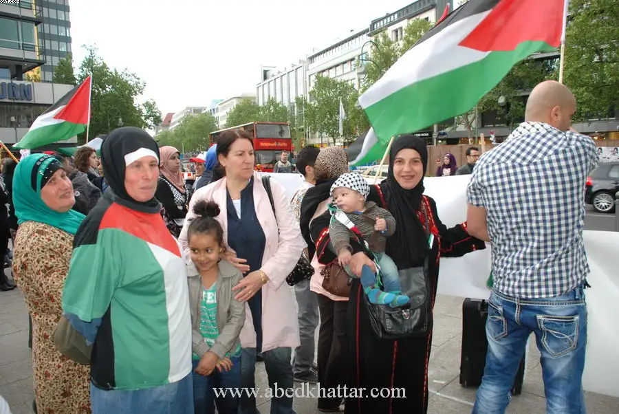 احياء ذكرى النكبة 64 وتتضامن مع الاسرى الفلسطينيين في سجون الاحتلال