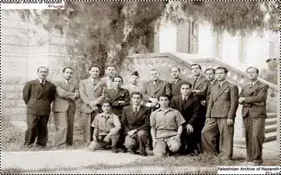 طاقم الإذاعة الموسيقية ويظهر الموسيقار الفلسطيني يحيى البابيدي وتوفيق جوهرية 1938