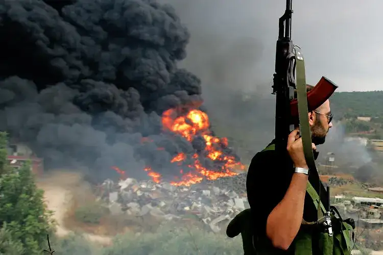 صور من حرب تموز 2006 في لبنان