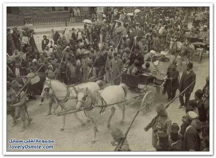 الوجوه القادمة إلى القدس من المدينة المنورة عام 1914