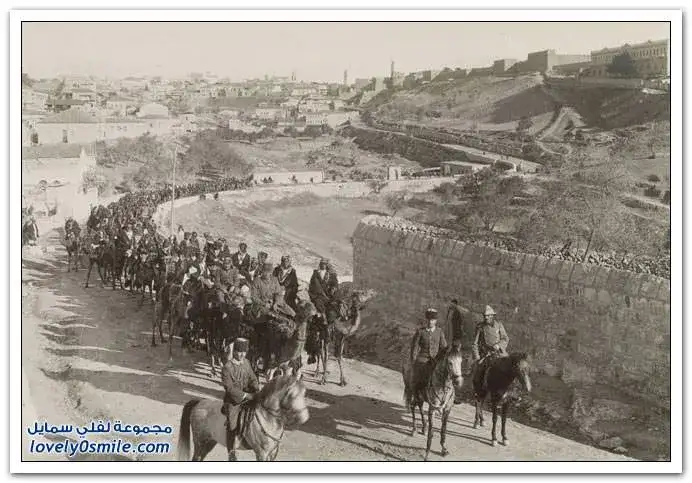 الفيلق العربي المتطوع يغادرون إلى الجبهة 1916