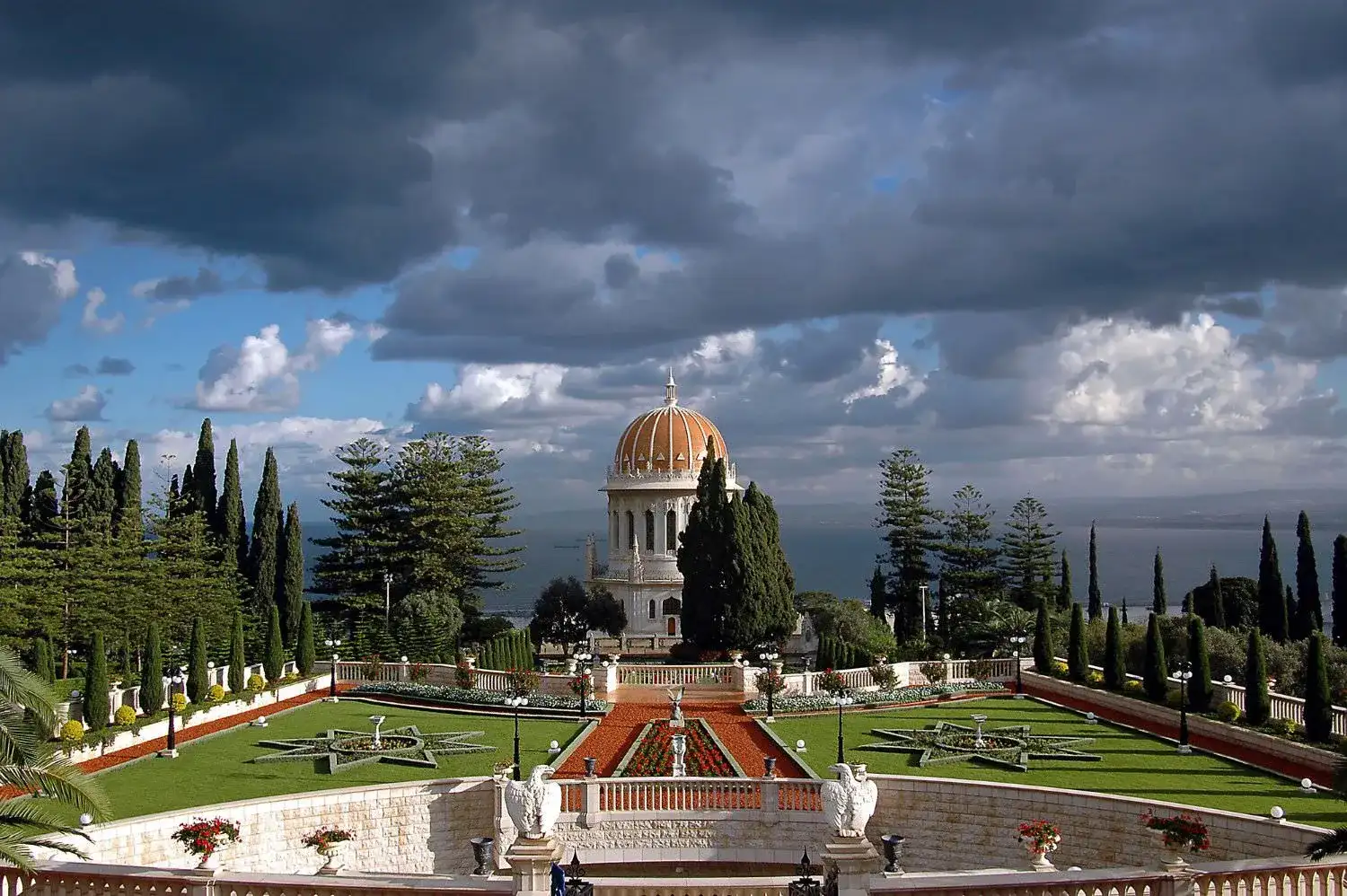 Palestine-Haifa-Bahai-Gardens-008.webp