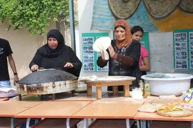 النادي الثقافي الفلسطيني ينظم معرضا للتراثيات في مخيم البداوي