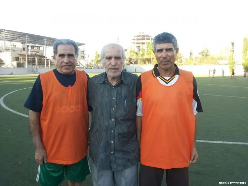 نادي شبيبة فلسطين يكرم ويودع اللاعب والمدرب السابق الاخ زكريا كايد في مخيم البداوي